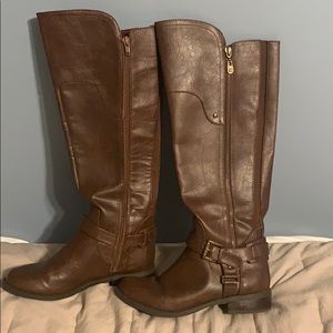 Size 6 Brown Boots